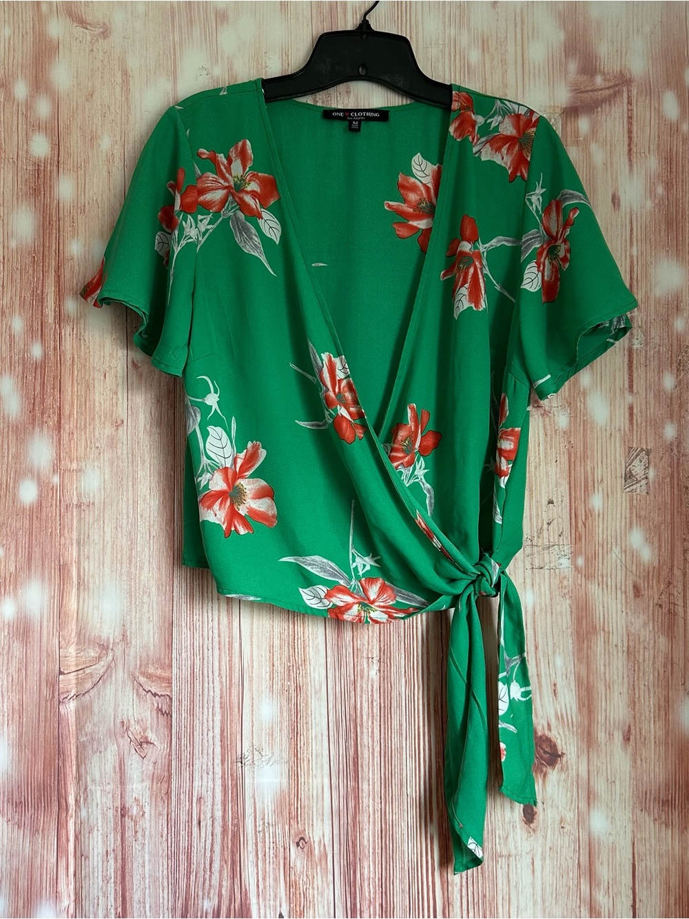 One Clothing Los Angeles Green Tropical Orange Floral Print Wrap Blouse Sz M